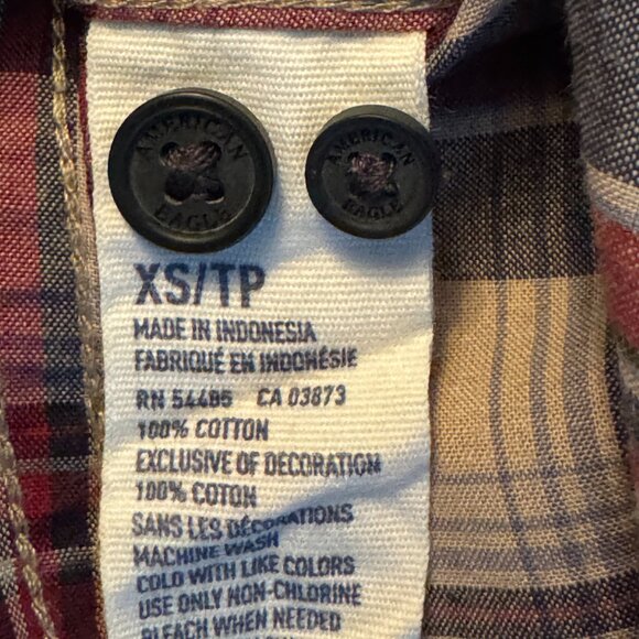 American Eagle Men's tan-black-red Plaid Long-sleeve, buttoned Shirt, size XS/TP - Picture 7 of 8